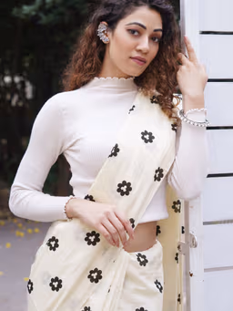 Saree Instagram Feed